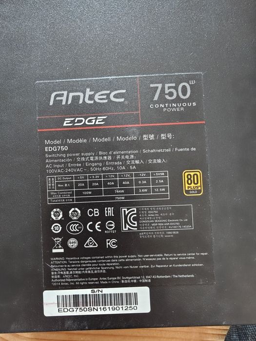 Zasilacz komputerowy Antec Edge 750W modularny