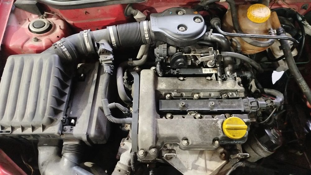 Para peças OPEL Corsa B
