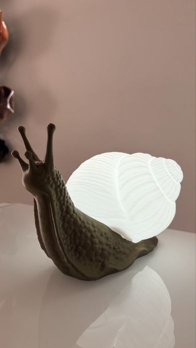 Candeeiro de Mesa Caracol