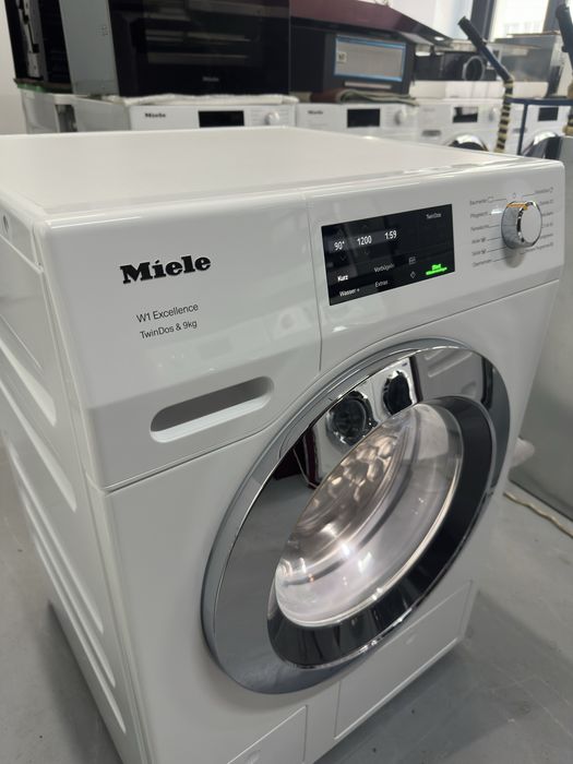 Пральна машина фірми Miele WEG675 wps