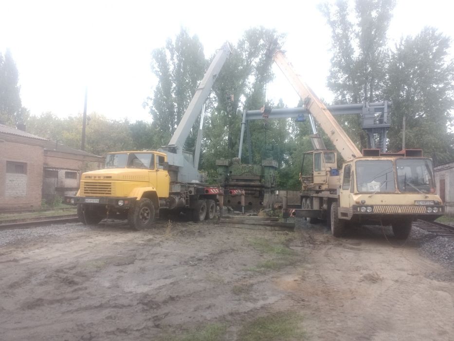 Послуги автокрана , завантаження, розвантаження, монтаж,демонтаж.