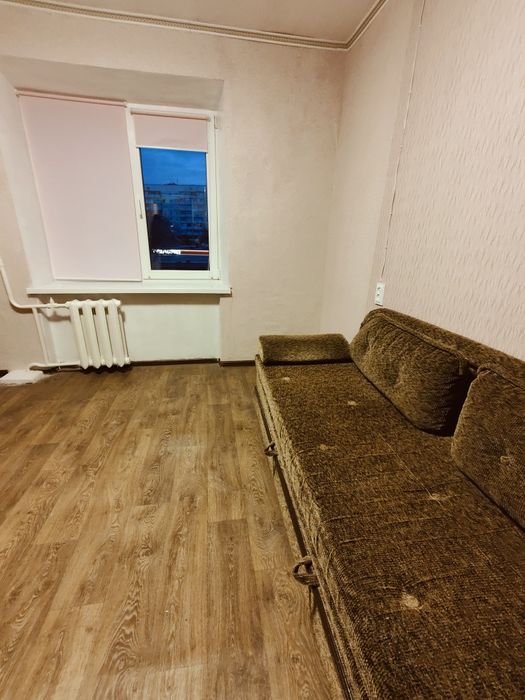 Продам гостинка на Залютино. Экв. 6000 у.е.