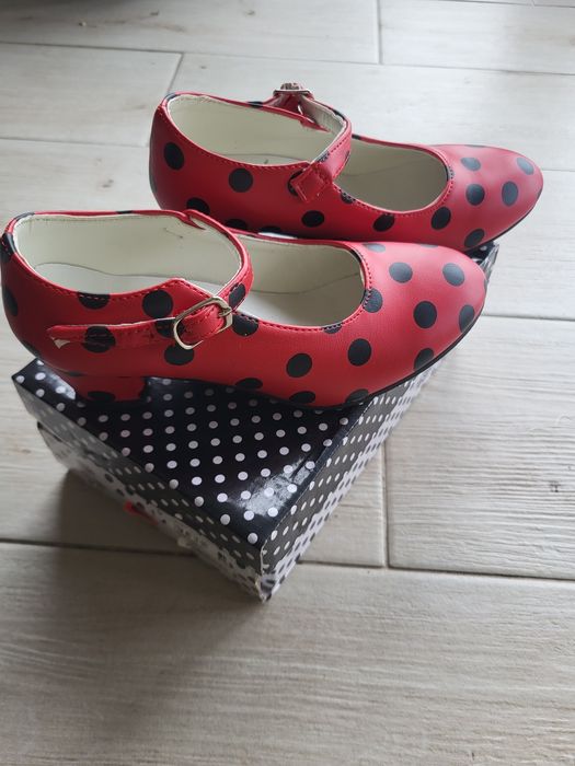 Buty dla dziewczynki - do flamenco i nie tylko
