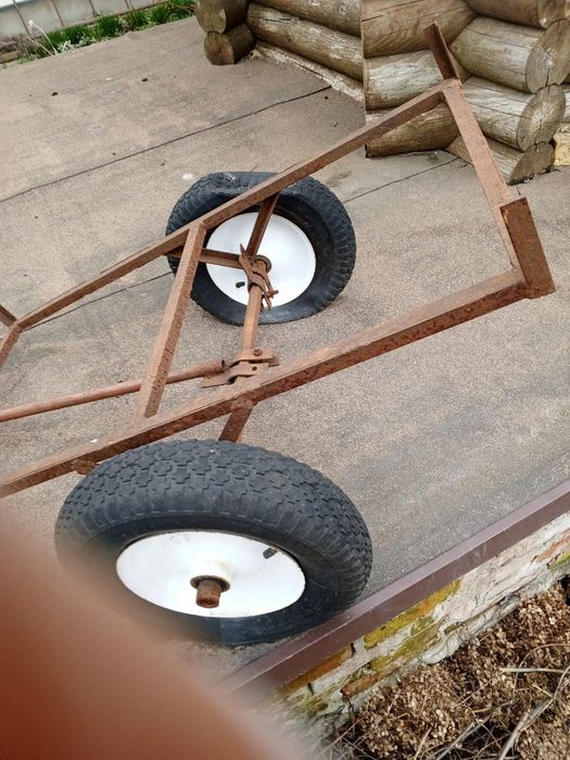 Продам візок, возле тележку