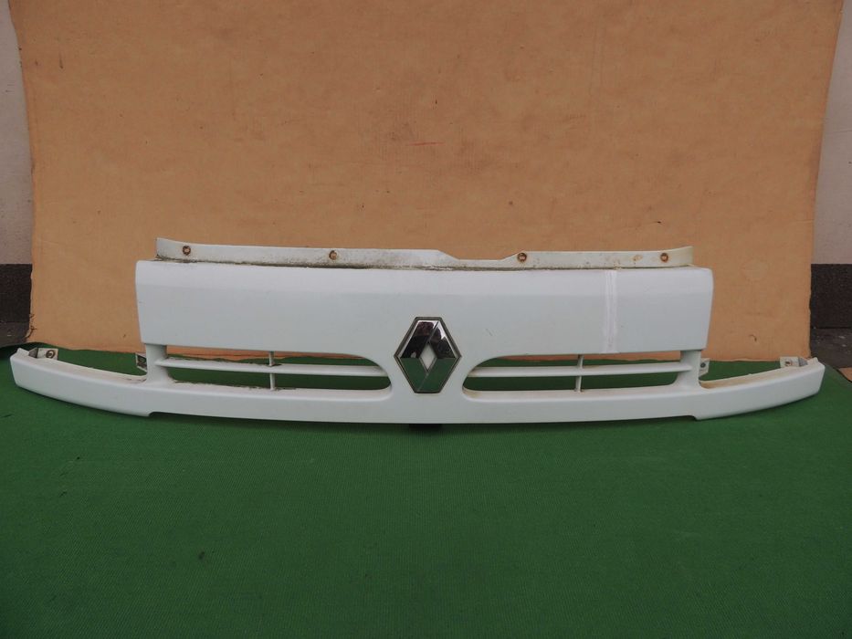 Atrapa grill Renault Master 2 II 98,99,00,01,02 BIAŁA BIAŁY