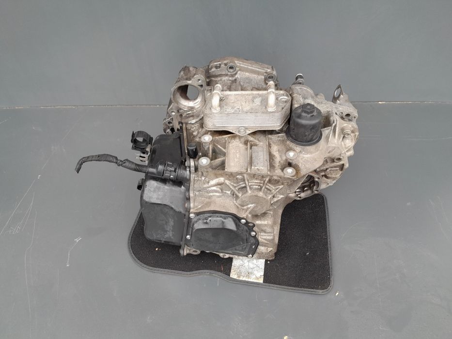 Коробка передач (АКПП) DSG 6 2.0 TDI 02E VW Touran Caddy 2003-2010p