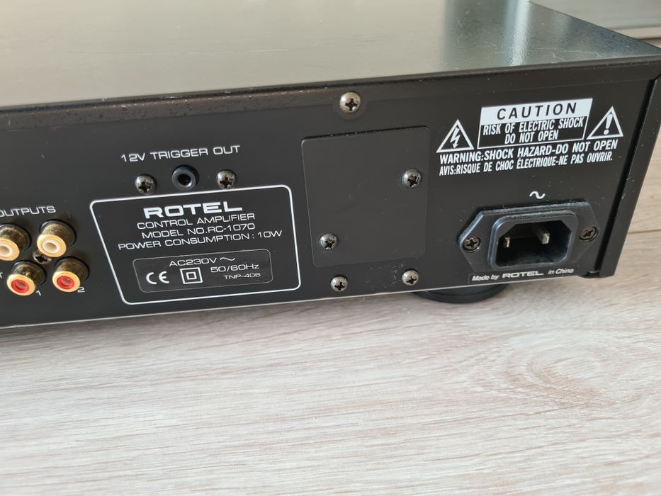 Rotel RB 1070 + RC 1070