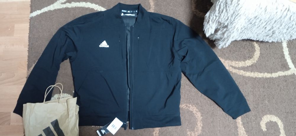 Спортивна куртка Adidas