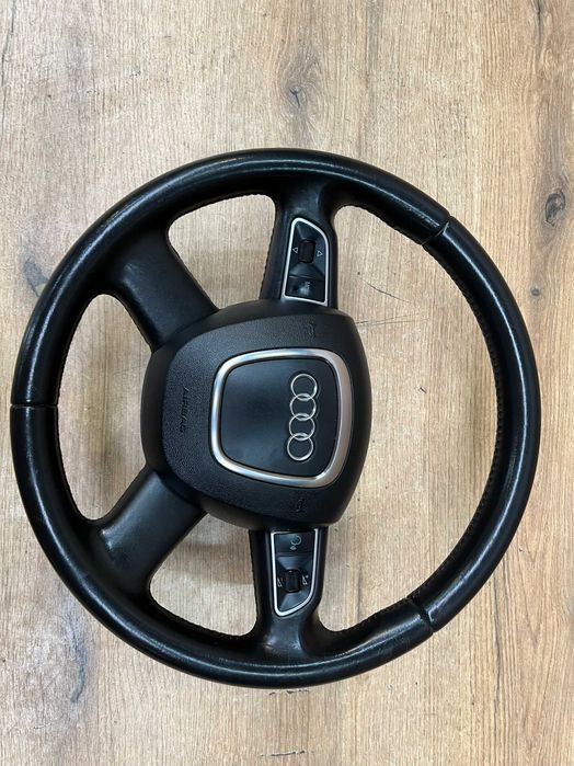 Kierownica Audi A4 B8