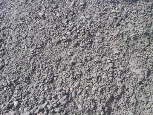 Beton półsuchy z transportem
