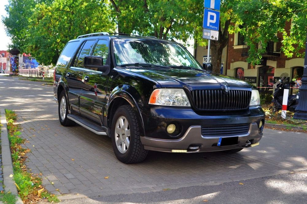 Lincoln Navigator