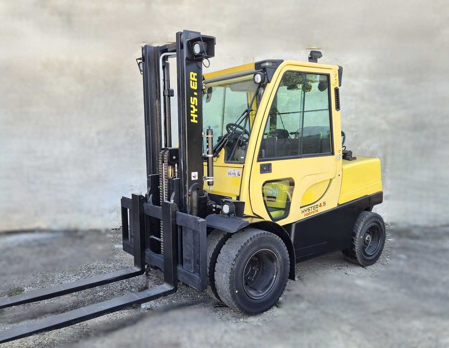 Hyster 5000kg • wózek terenowy - koła podwójne • przebieg tylko 3000 mtg • maszt z wolnym skokiem , kabina z ogrzewaniem