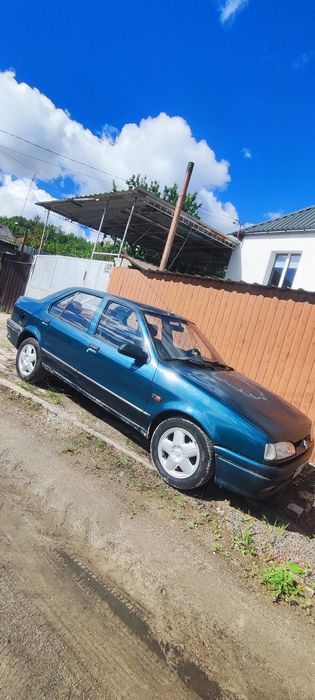 Renault 19  1998