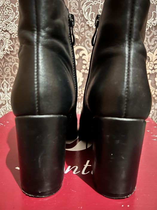 Ботильйони з натуральної шкіри