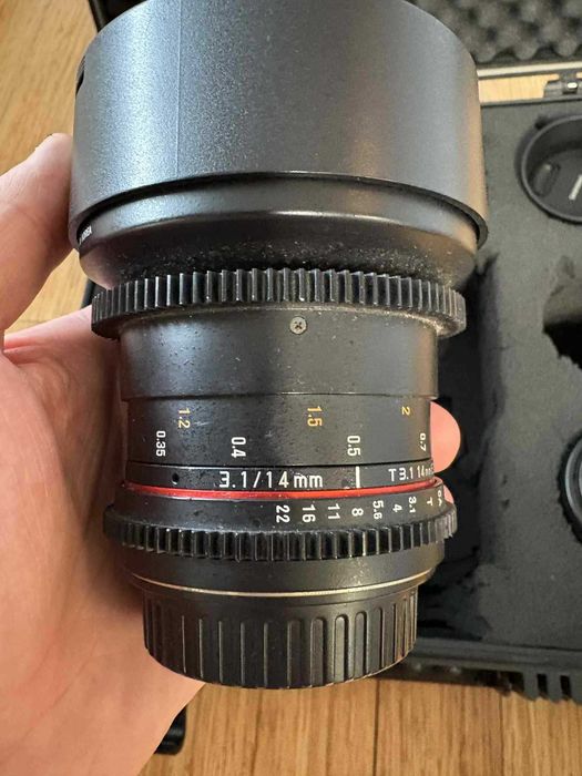 Kamera Sony FS700R +Rekorder Odyssey 7Q 4K +Set obiektywów Samyang