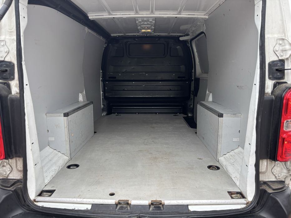 Opel vivaro 2.0 cdti long 2021 rok