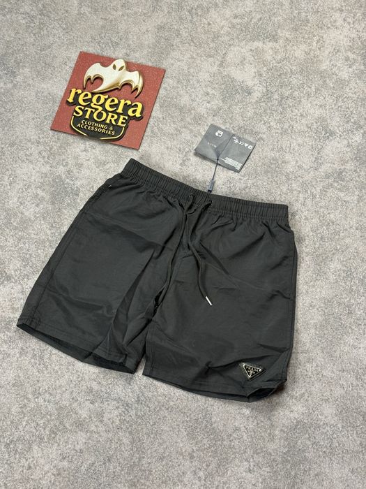 Шорты Prada shorts нейлоновые шорти прада нейлонові оверсайз бренд плавательные плавальні пляжные пляжні тренд casual old money