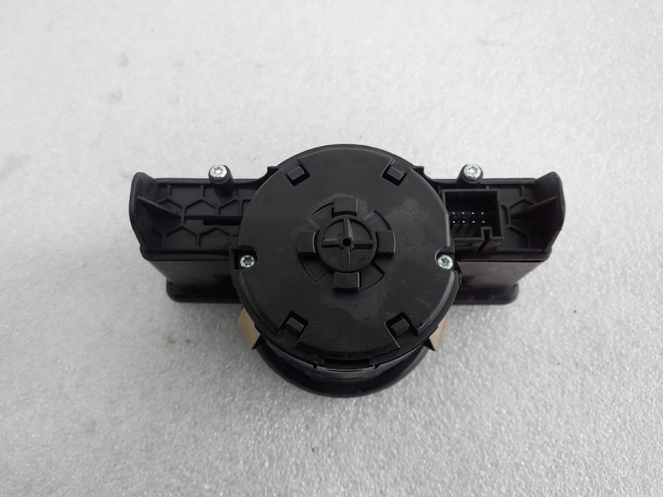 Botão / interruptor de luzes MERCEDES-BENZ Classe A (W176)
