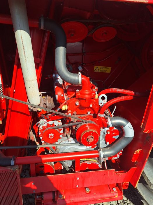 Комбайн Massey Ferguson 16 20XP