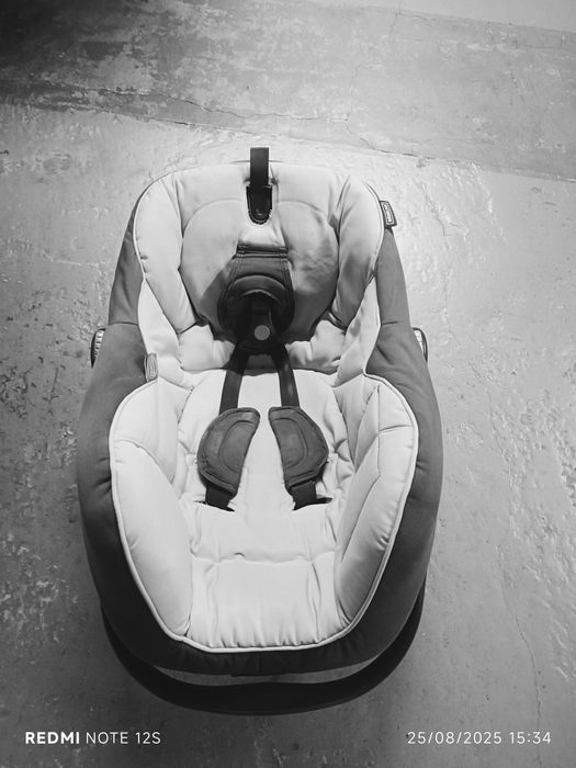 Cadeira/Ovo Auto Bebecar Easy Bob – Dos 0 aos 13kg – Excelente estado