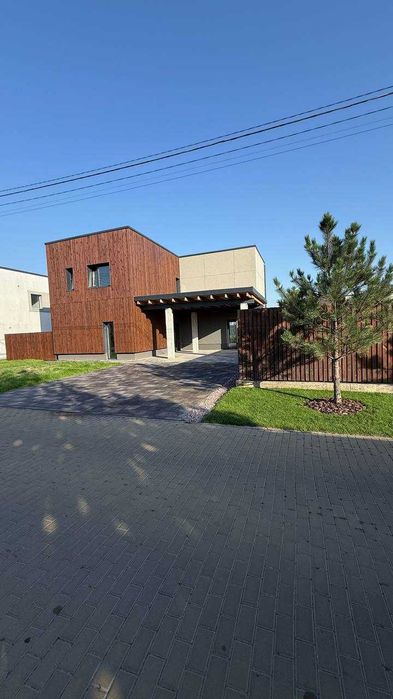 Продаж будинку в Крушинке КМ На Счастливій 165м2 8 соток бізнес БЕЗ %