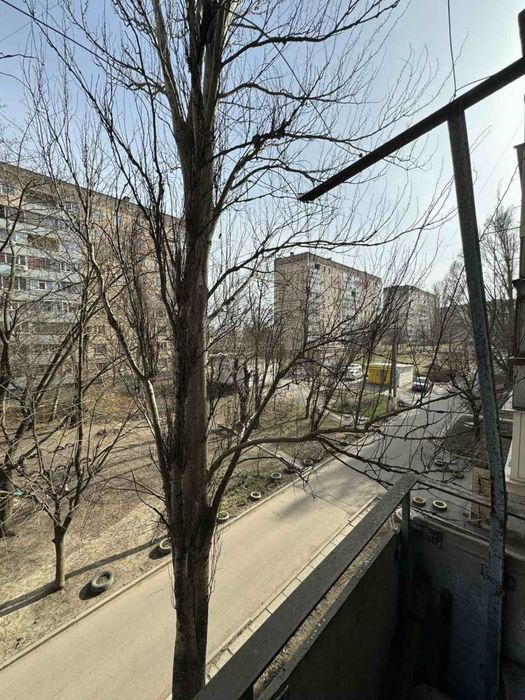 Продам 1к квартиру, бр.Вечерний,8