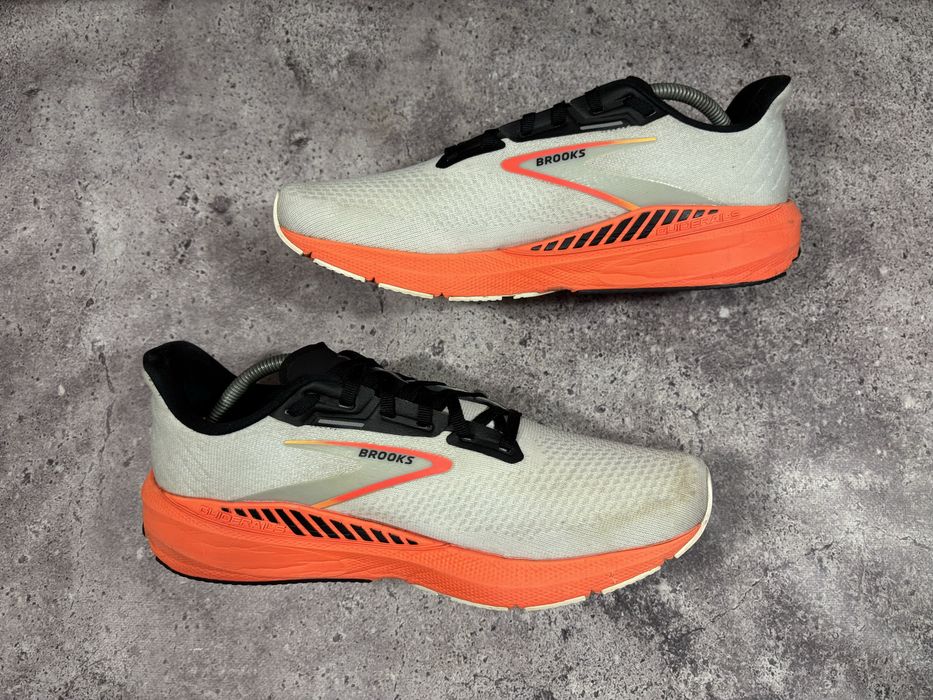 Кросівки Brooks Launch 10, 45.5 розмір