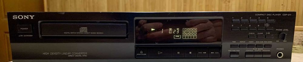 Cd-проигрыватель SONY CDP-211 (Made in France)
