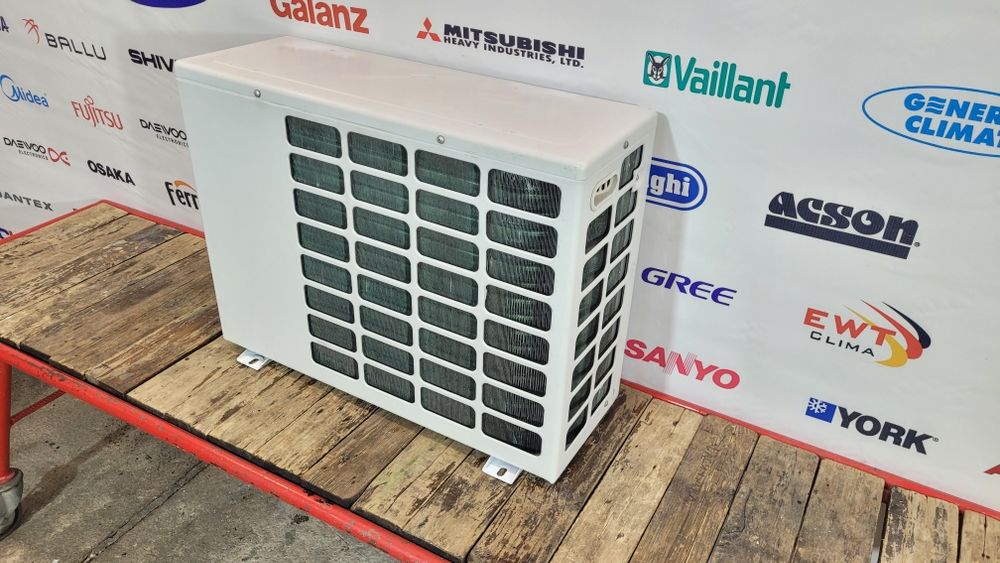 Наружный блок кондиционера SAMSUNG