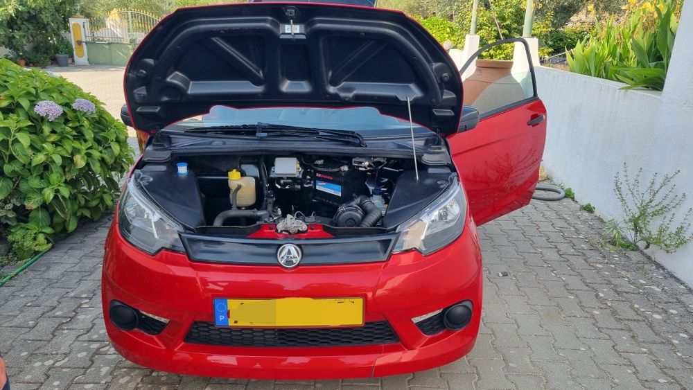Aixam Coupé Evo (Gama Emotion) 2020 | Apenas 7.300 km | Como Novo!