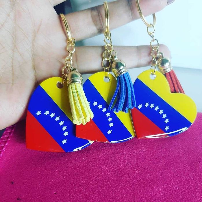 Porta chaves personalizados de VENEZUELA. Envio gratis