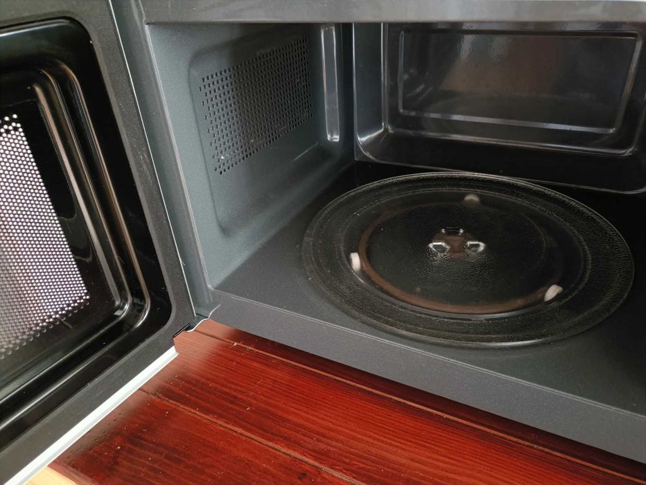 Microondas como novo