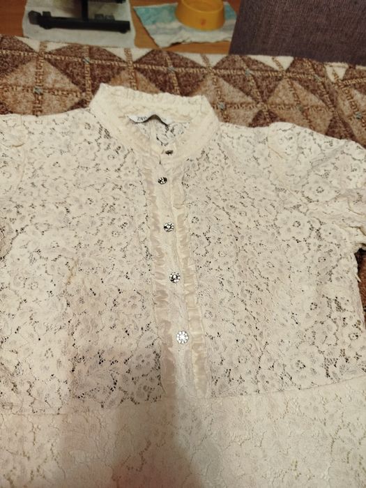 Женское платье огонь бело-молочное