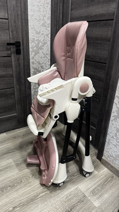 Стільчик для годуваня CARRELLO STELLA