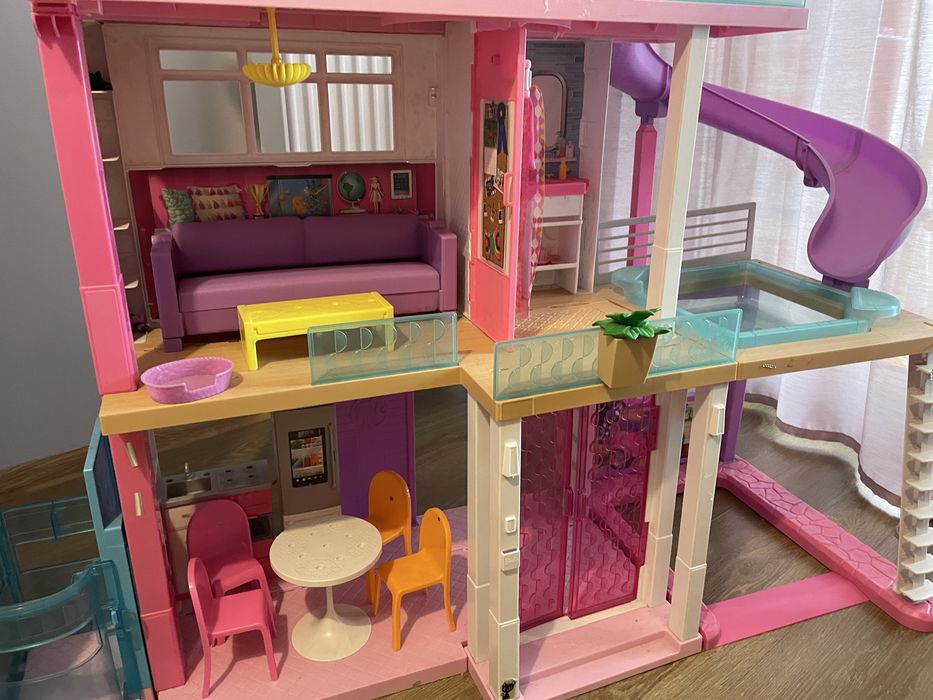 Barbie Dream Hous, Idealny Domek z windą, światłem i dźwiękiem,