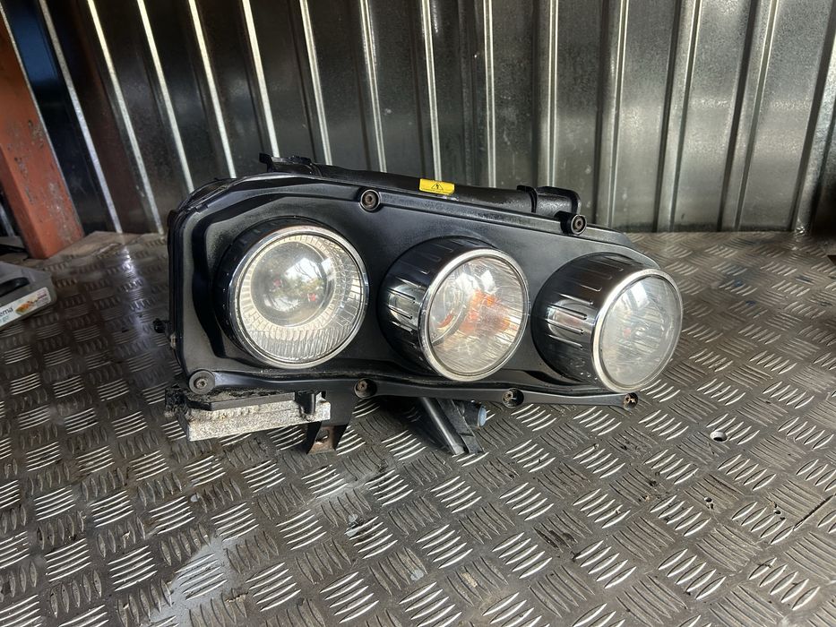 Alfa romeo 159 lampa przód prawa xenon europa
