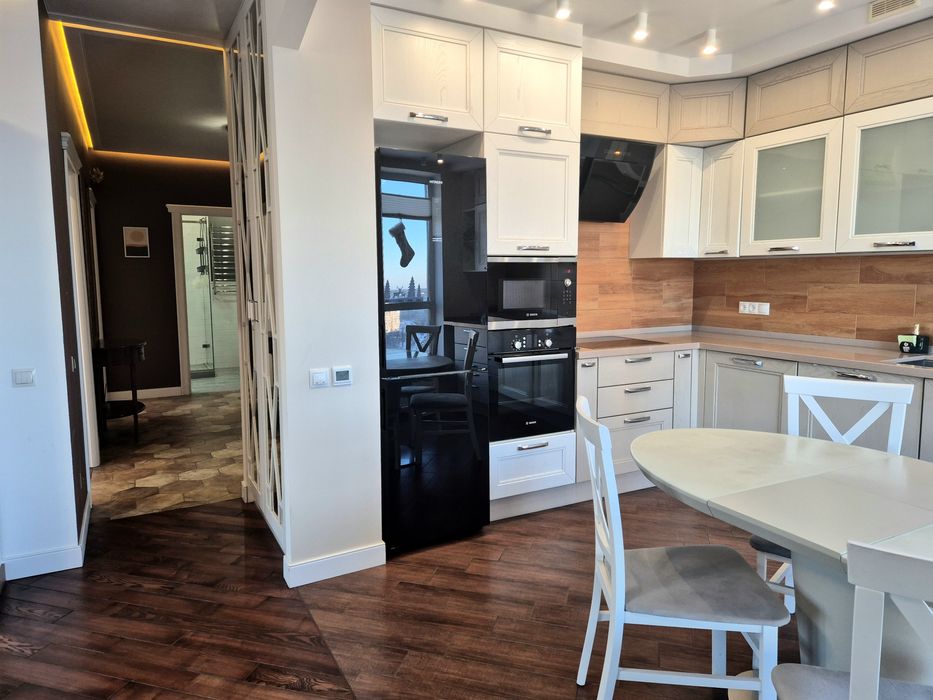 Оренда 2к.к-ра 80,2м2 Варшавський/Варшавский.Євроремонт.Генератор