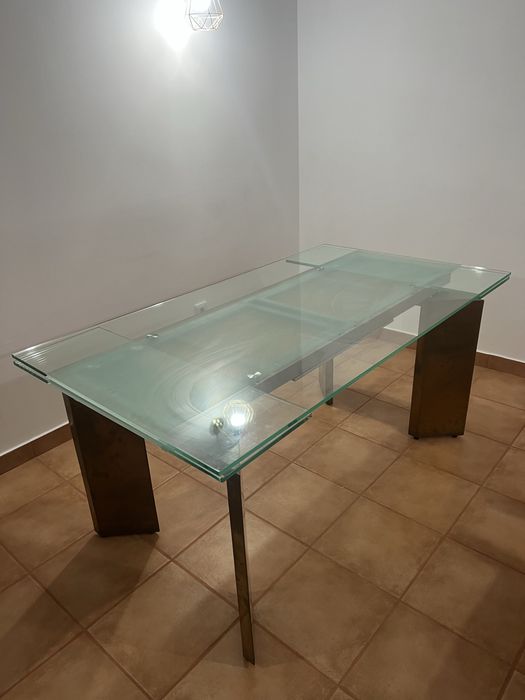 Mesa de vidro como nova