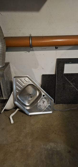 Blat granitowy narożny ze zlewozmywakiem