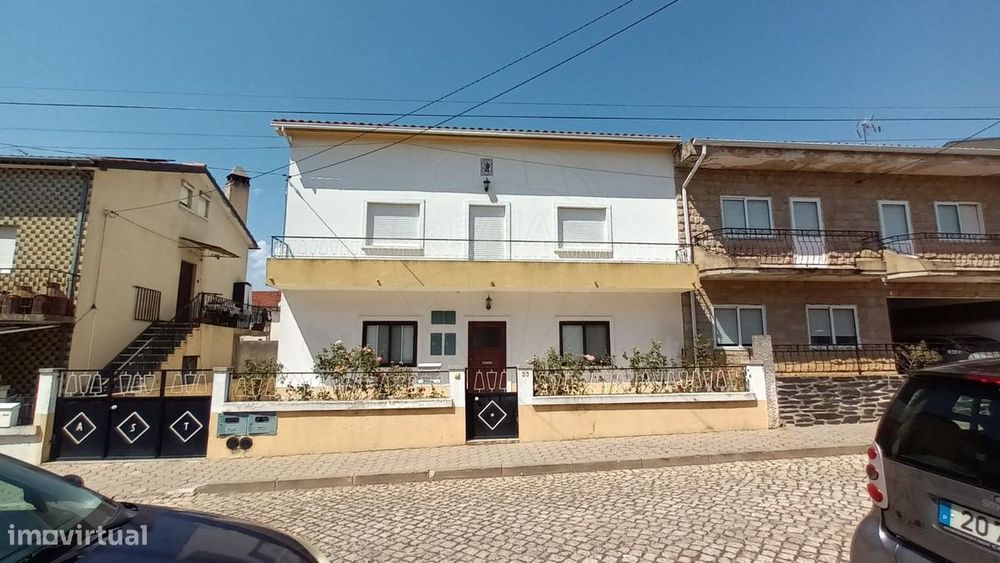 Moradia T7 para venda