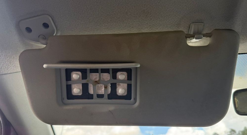 Conjunto Palas de Sol - MITSUBISHI COLT VI