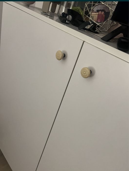 Biała  komoda z plyty mdf