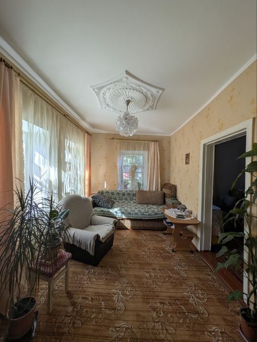 Продаж будинку вул Радісна
