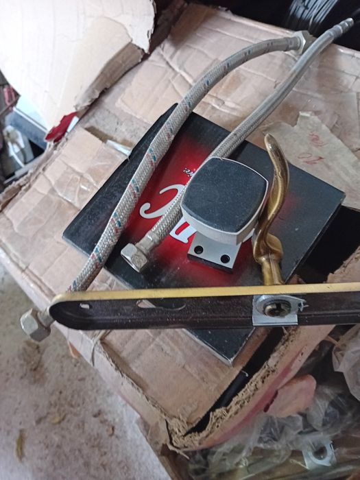 Abraçadeiras puxadores