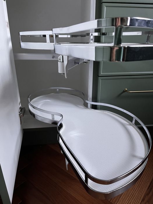 Kosz narożny "nerka" 1000 mm chrom - lewostronny - okrągły reling