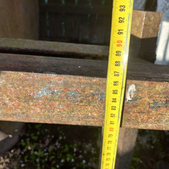 Драбина металева (сходи на другий поверх, горище, сходи до водойми)