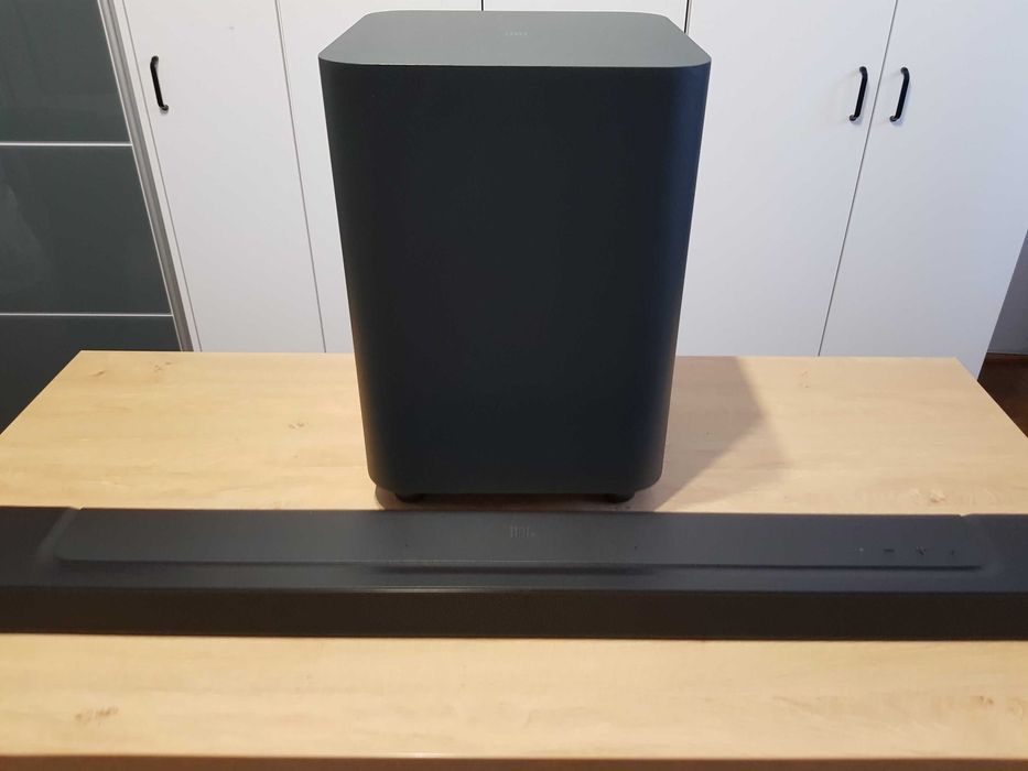 Jak Nowy JBL soundbar 500
