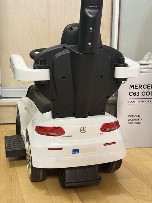 Толокар Mercedes amg c-63