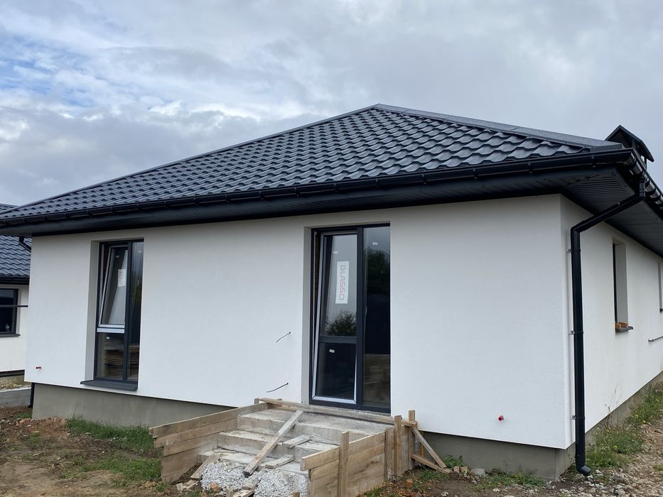 Продаж чистового будинку