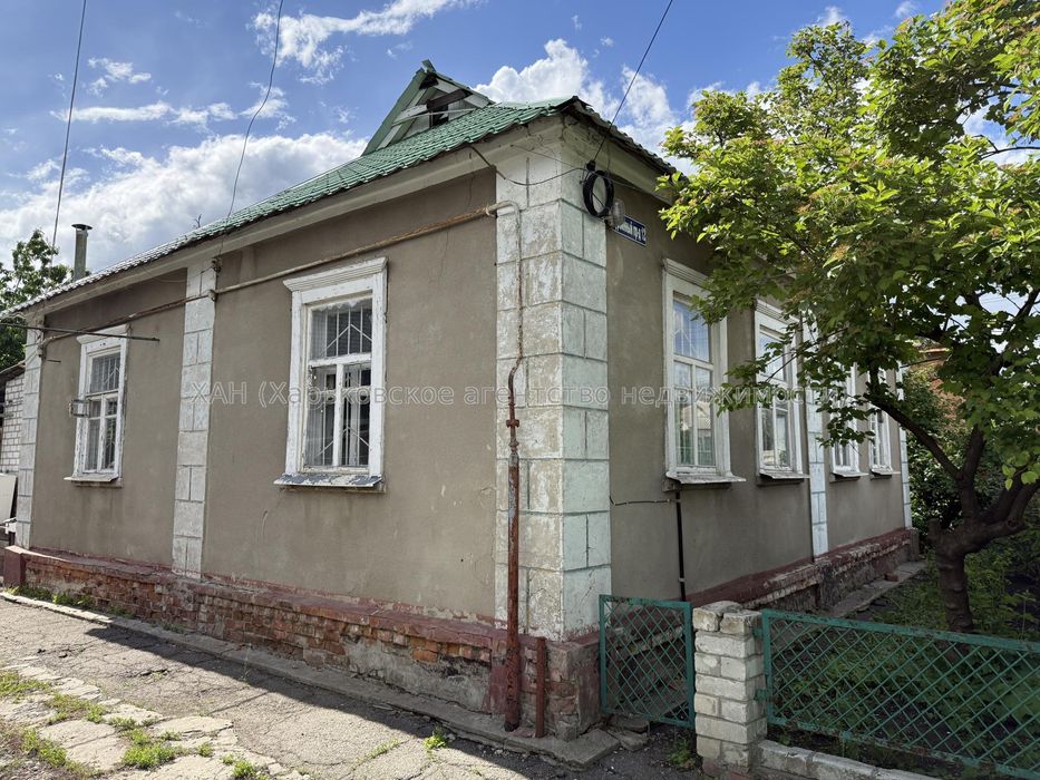 Продаю целый дом на Новозападном поселке Е00